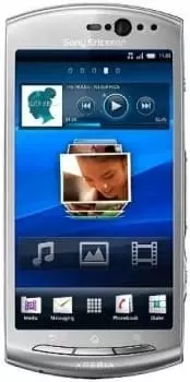 Sony Ericsson Xperia Neo (Silver)